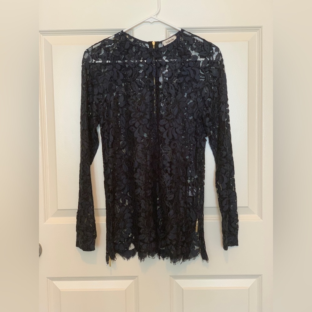 Valerie Navy Lace Long Sleeve Top. Size-Medium